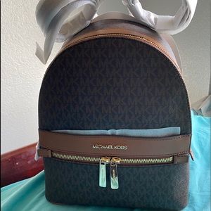 Michael Kors Kenly Medium Backpack